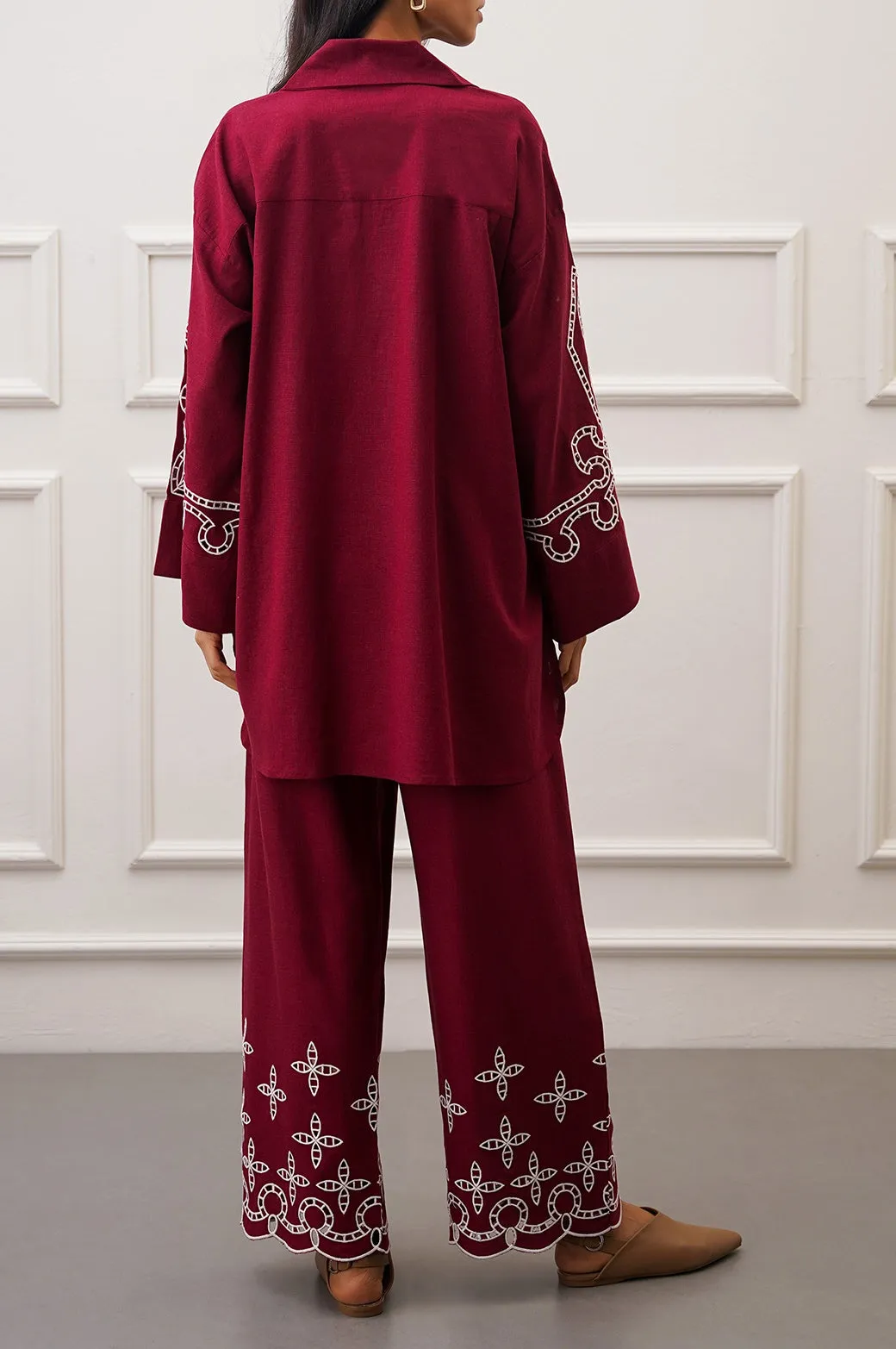 DEOSAI EMBROIDERED PANTS