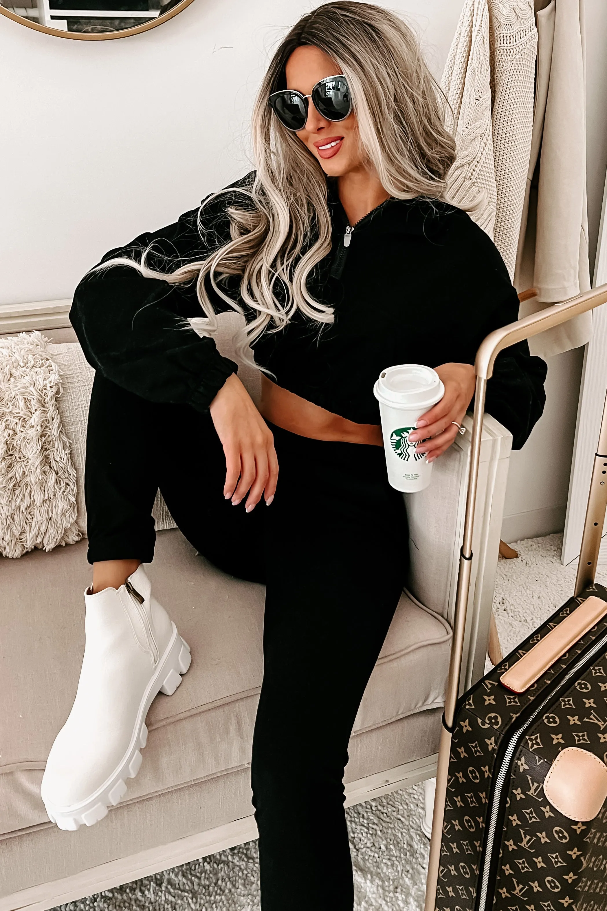 Extreme Flex Hoodie & Jogger Two Piece Set (Black)