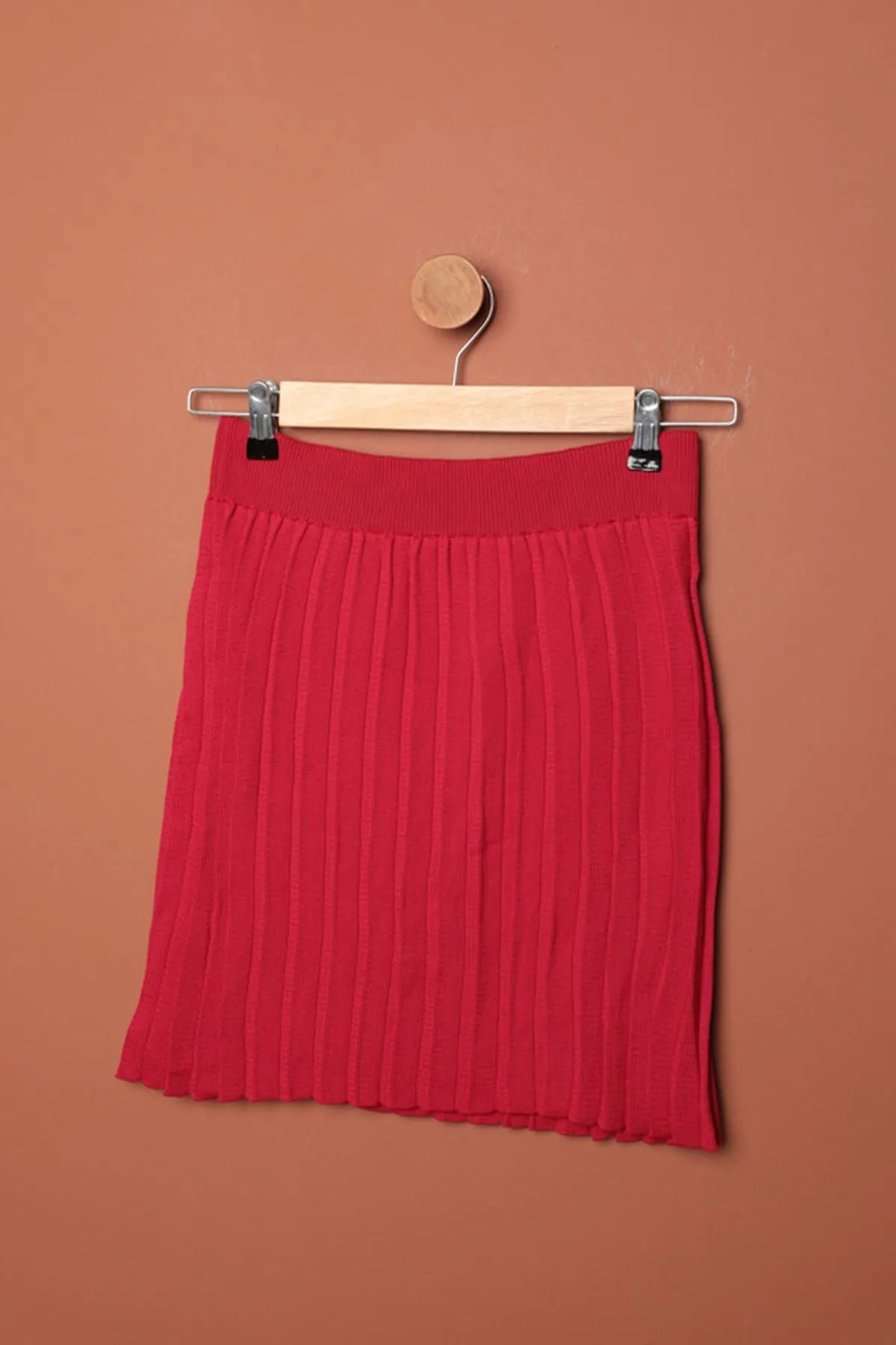 KKT Knitwear Women's Pleated Skirt-Red - Brescia