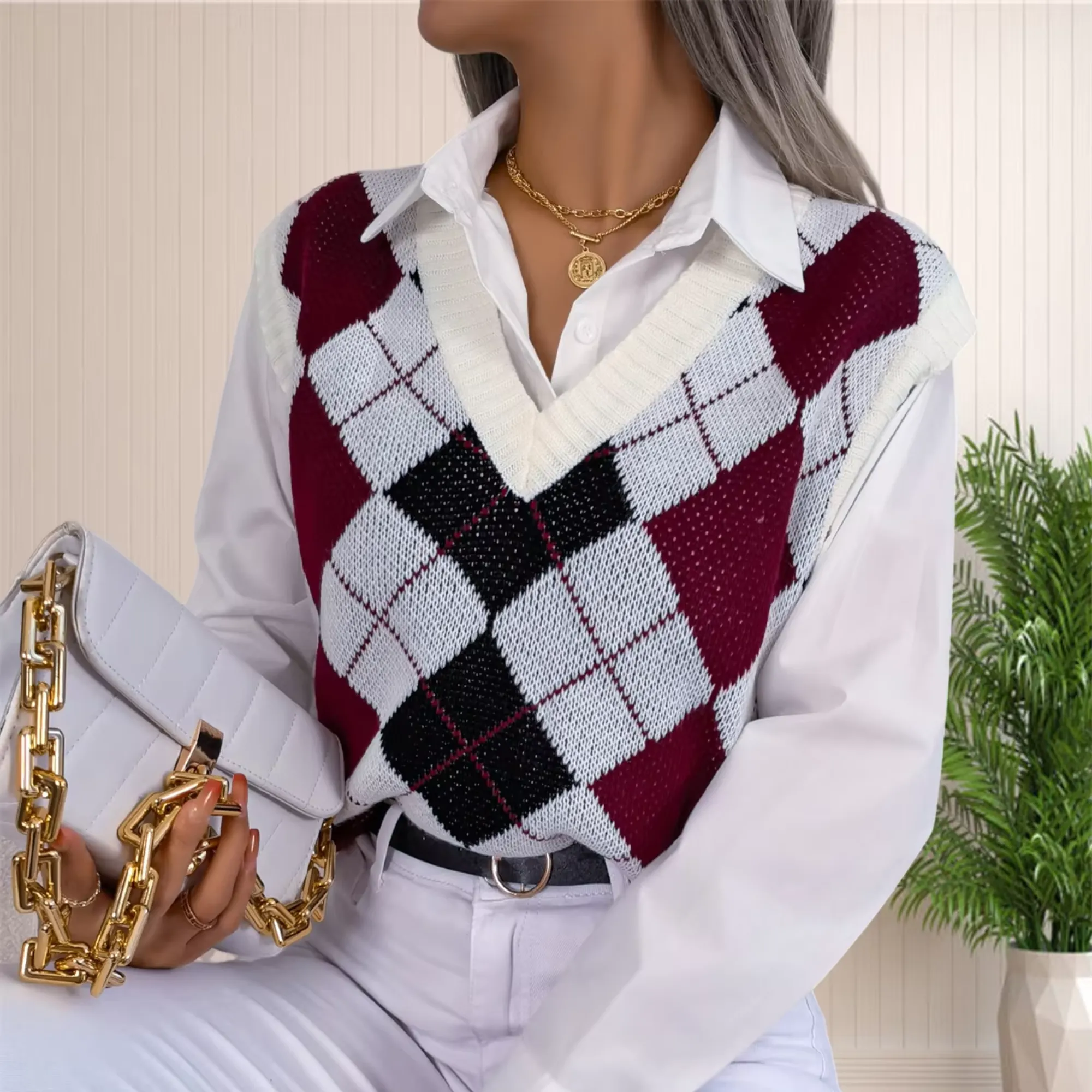 Victory - Burgundy Argyle Knitted Sweater Vest